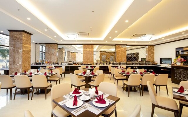 Golden Line Danang Hotel
