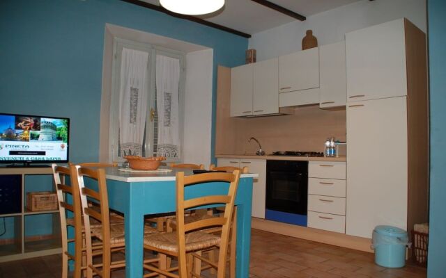 Casa Lapis