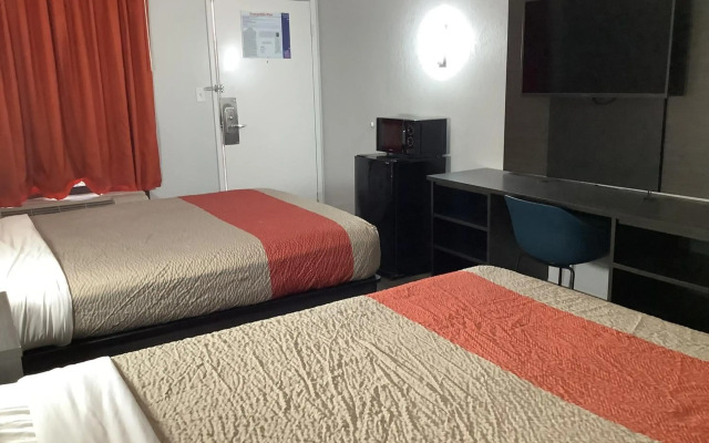 Motel 6 Memphis, TN - East