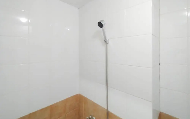 Nice And Cozy 2Br At Green Pramuka City Apartment