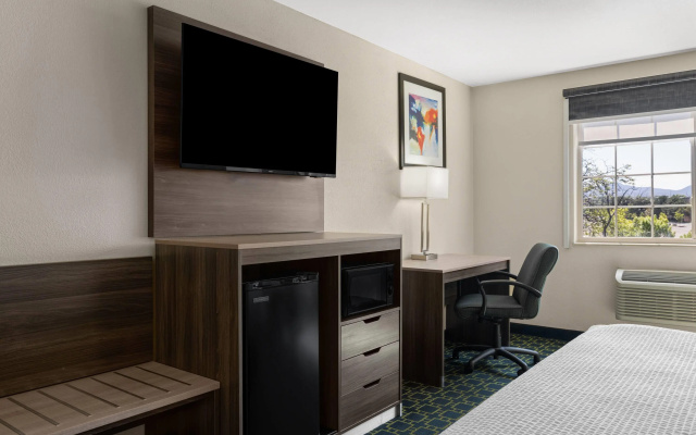 Baymont by Wyndham Santa Fe