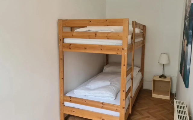 commodious 3BR Apt. Ideal for Families and Friends