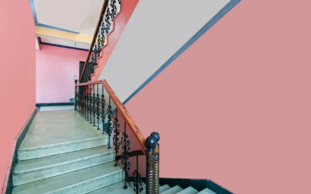 Hotel Ishfan by OYO Rooms