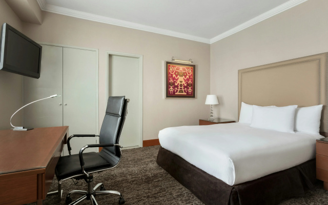 El Pardo Lima - A DoubleTree by Hilton Hotel