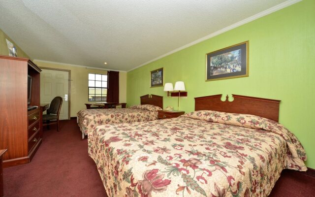 Americas Best Value Inn Camden