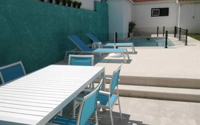 Petunia - Guest House