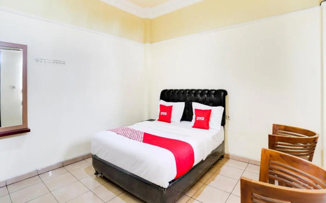 OYO 4014 Hotel Bergas Indah