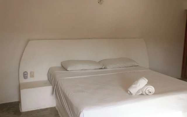 Melrose - Hidden Port