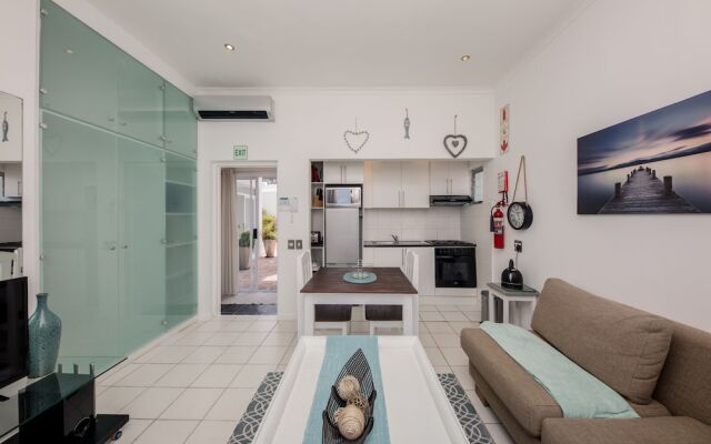 Indigo Bay - The Boat