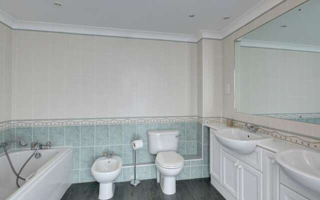 Apartment With Magnificent View Over Carbis Bay Beach