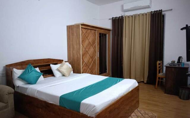 ZRI 24 hospitality service apartment