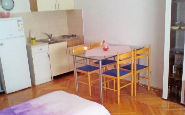 Apartments Jasenka