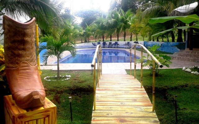 Paradise Inn