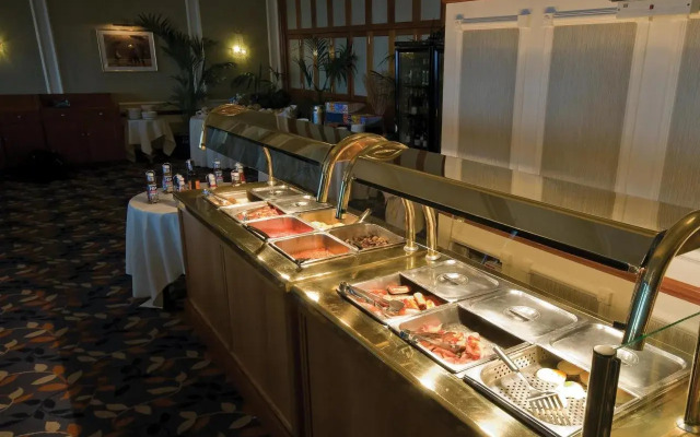 Best Western Royal Beach Hotel