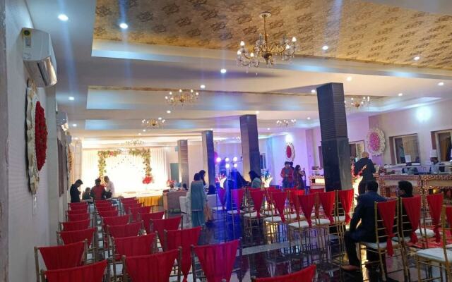 Hotel Rajwada Palace