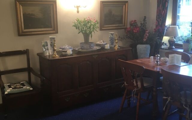 Buckle Yeat Guest House