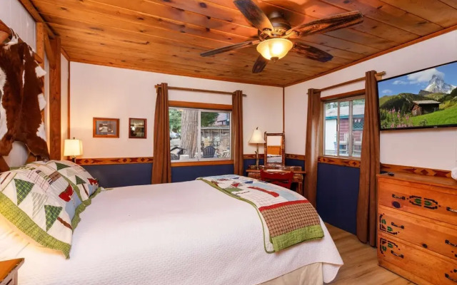 Arrowhead Pine Rose Cabins