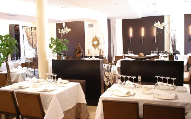 Asador H.M. Versus