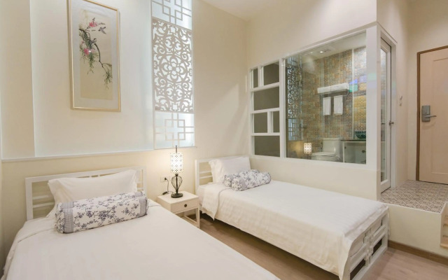 O'nya Phuket Hotel