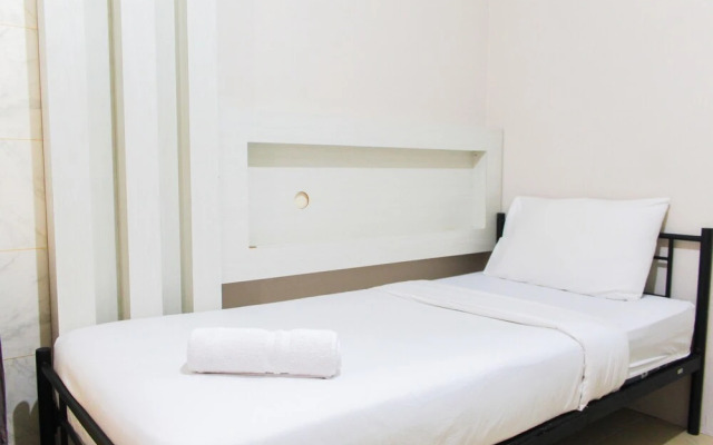 Comfortable And Cozy Studio At Medina Apartment
