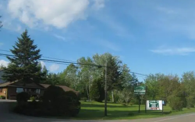 Sherbrooke Village Inn