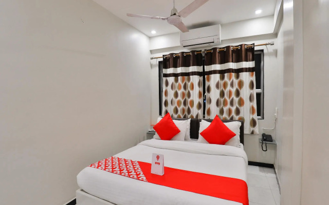 OYO 11578 Nova Hotel Nildeep