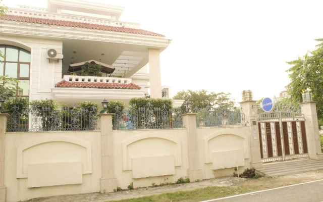 DATSTOP Hostel