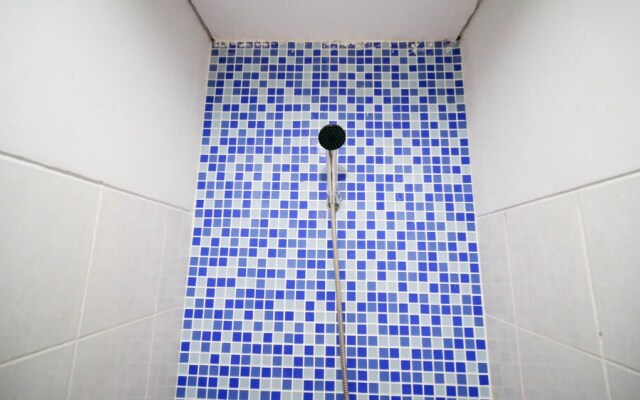 Homey And Tidy 2Br At Puri Mas Apartment