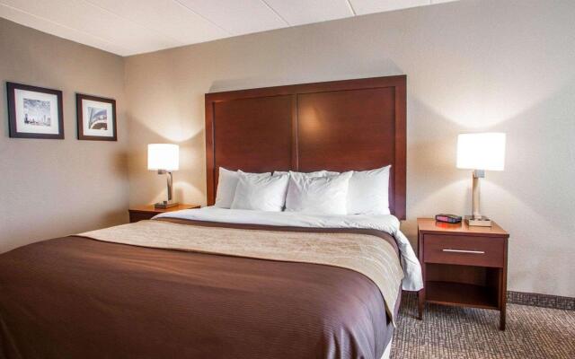 Quality Inn & Suites Orland Park - Chicago