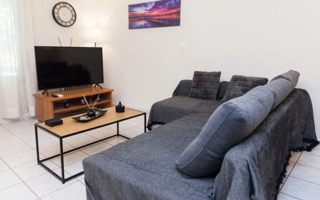 Kallithea Charming New 1BR Apartment