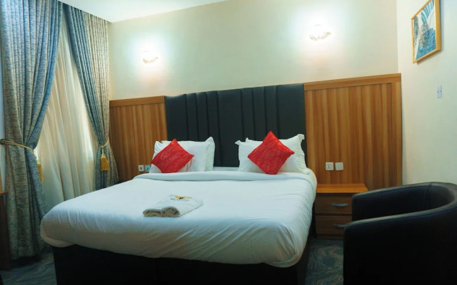 Rolarz Resorts & Hotel