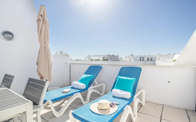 Marbella Pool House Ph39 On Sea Shore