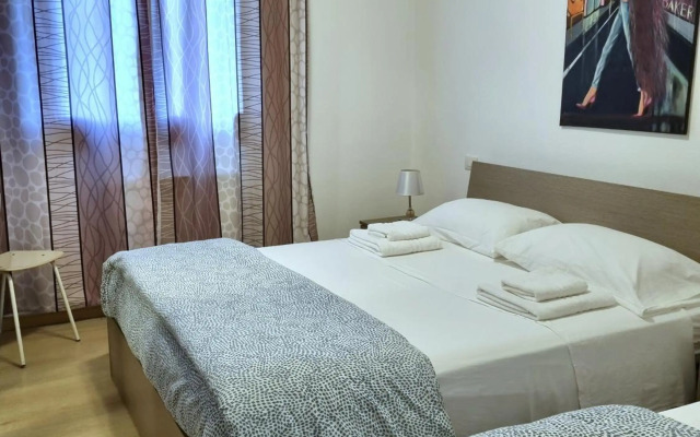 ValeValeHome - fully equipped kitchen, reserved parking, big garden