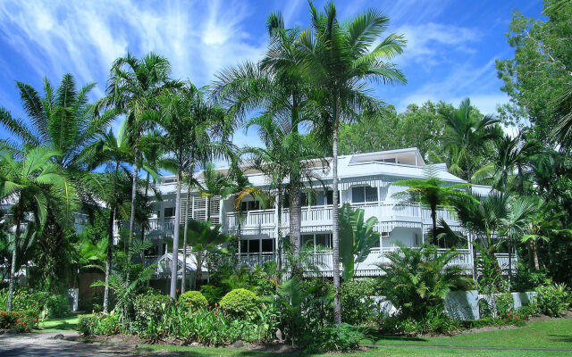 The White House Port Douglas