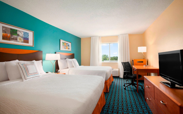 Fairfield Inn & Suites Lansing West