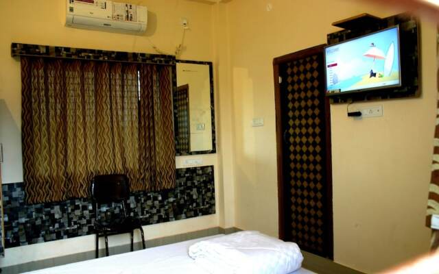 Utsav Grand by ShriGo Hotels