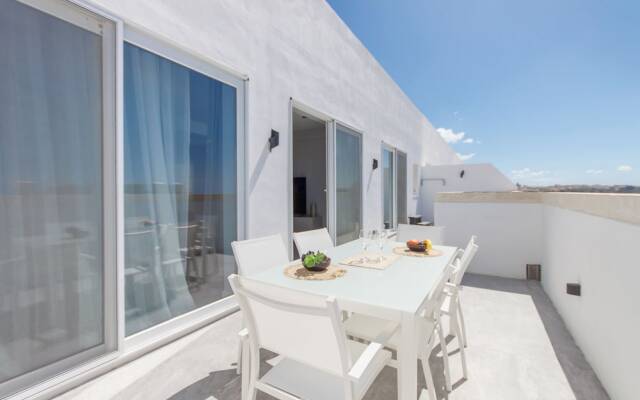 Seaview And Wellness Penthouse In Gozo