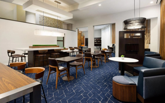 Courtyard by Marriott Atlantic City Beach Block