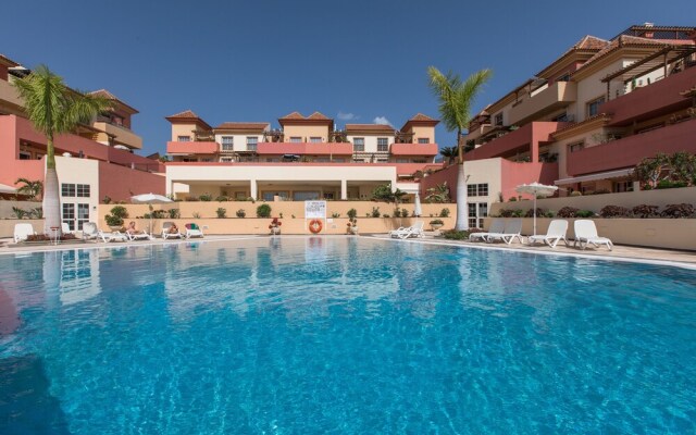 Terrazas del Duque Sun & BeachHouse in the New Golden Mile