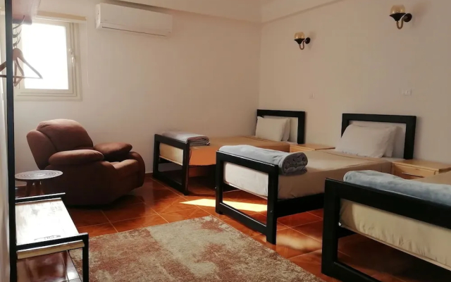 Champollion Hostel