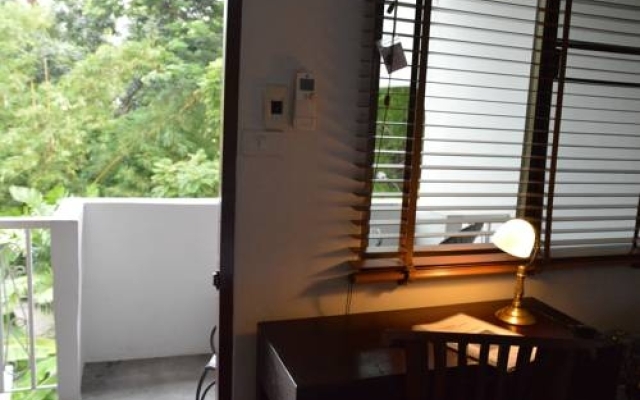Cafe Ice Residences