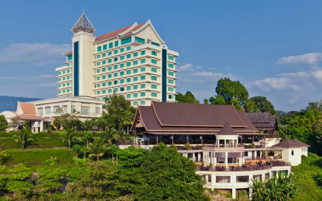 Champasak Grand Hotel