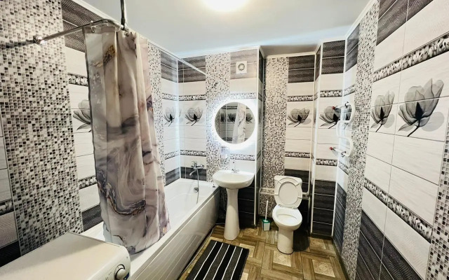 Саквояж на улице Ерофеевская