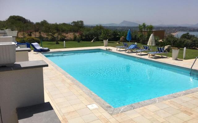 Villa Perla Di San Cataldo