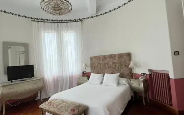 Hotel Palacete Peñalba