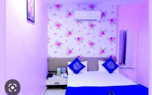 OYO 13191 Hotel Atlas Palace