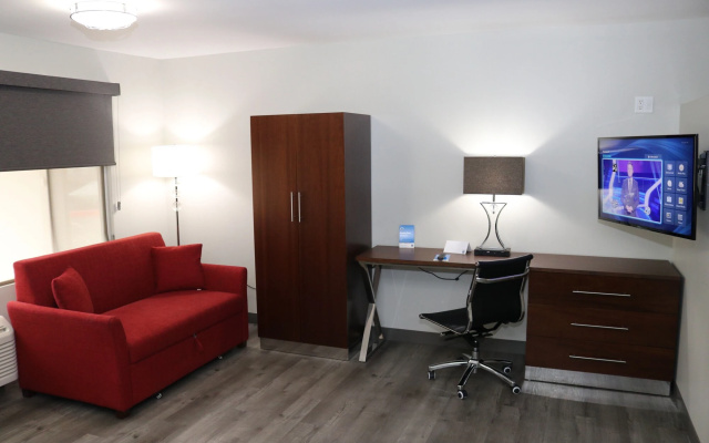 Antioch Inn and Suites