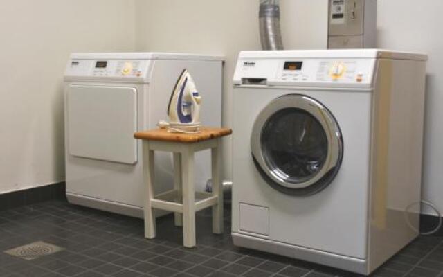 Saare Automatic Hostel