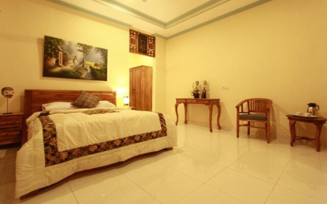 Loris Homestay