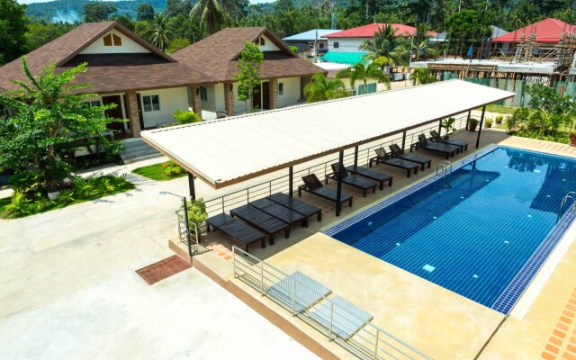 Lipa Bay Resort